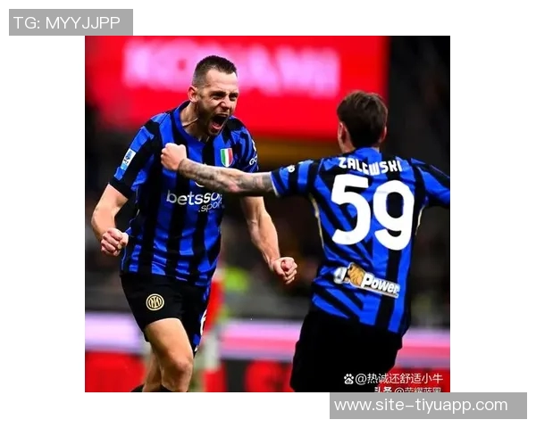 国米晋级庆祝何塞普马丁内斯重拾状态信心满满继续向前 国米晋级庆祝何塞普马丁内斯重拾状态信心满满继续向前