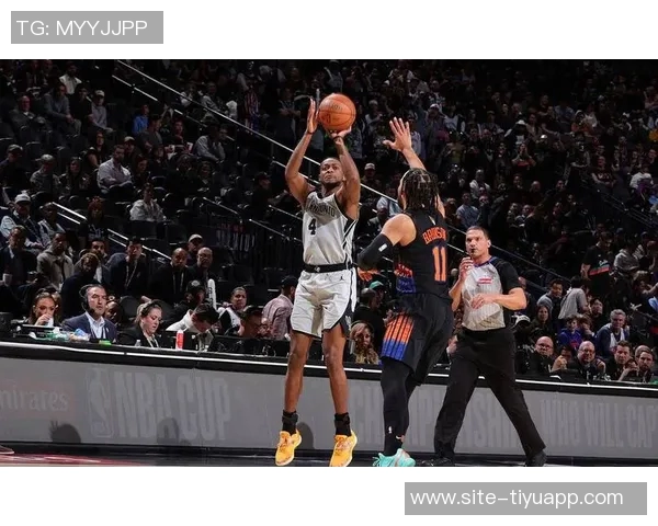 马刺未能实现对雷霆的四连胜勇士湖人对决中的关键细节分析